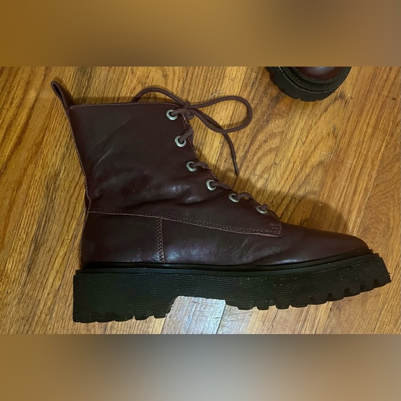 Madewell The Rayna Lace-Up Boot - Picture 8 of 8